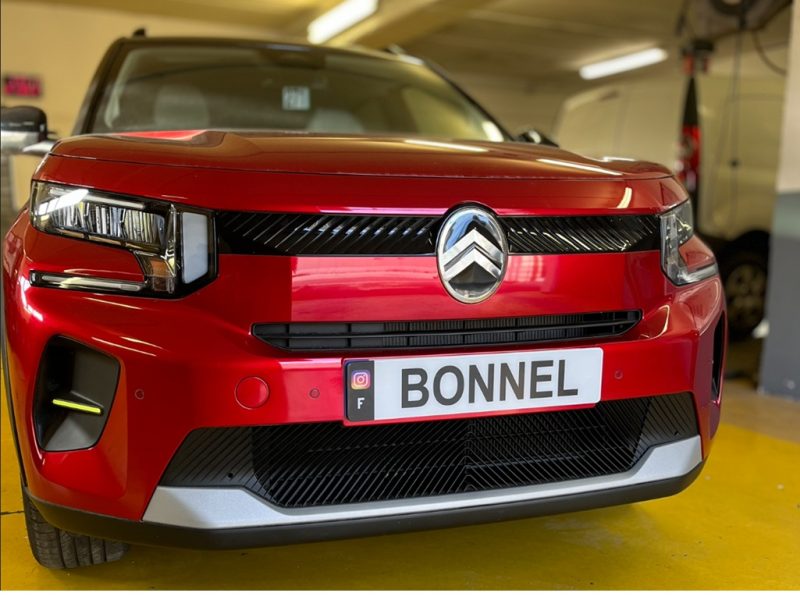 Radars-stationnement-avant-Bonnel Radars-stationnement-avant-Bonnel